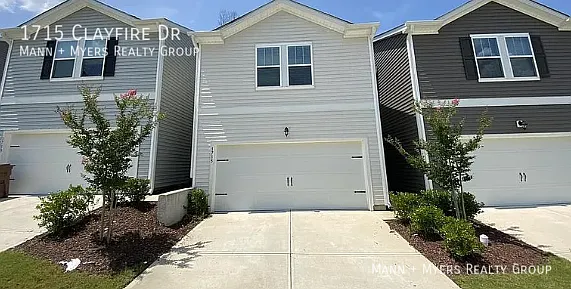 1715 Clayfire Dr — Photo 1