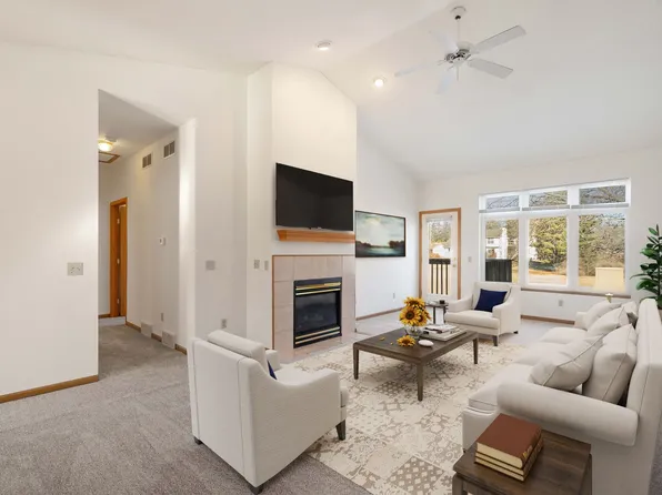 The Viroqua at Pine Ridge Townhomes