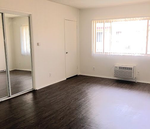 5th image of 18400 Napa St APT 24