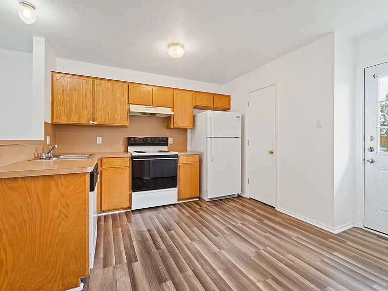 3805 Woodrow Dr #C — Photo 7