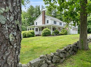 102 Kensington Rd, Hampton Falls, NH 03844