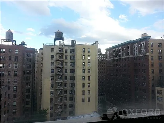 Rented by Oxford Property Group | media 8