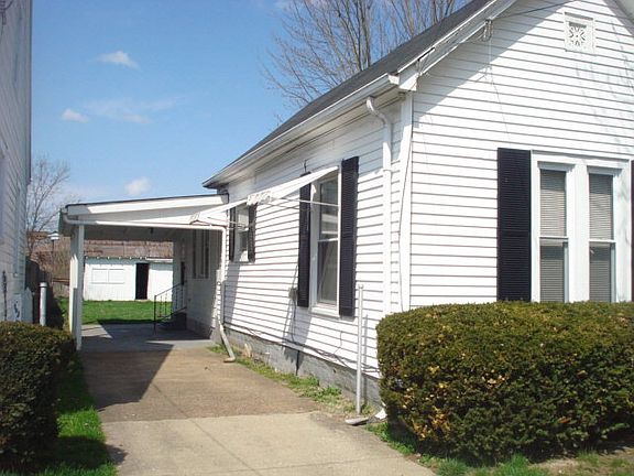 3rd image of 217 Houston Ave
