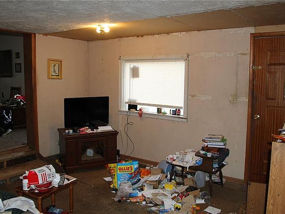 2nd image of 508 S Commercial St