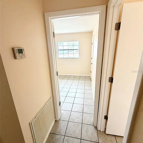 506 Holt Cir — Photo 28