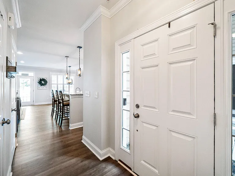 6 New Village Greene Dr — Photo 5
