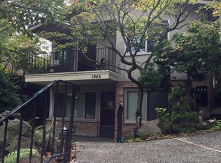 1945 10th Ave W APT 3, Seattle, WA 98119