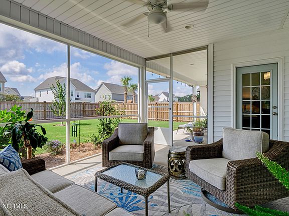 4th image of 5924 Sweet Gum Drive