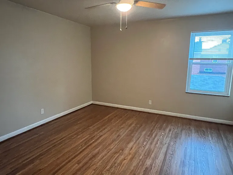 6239 Nagel Ave #2W — Photo 16