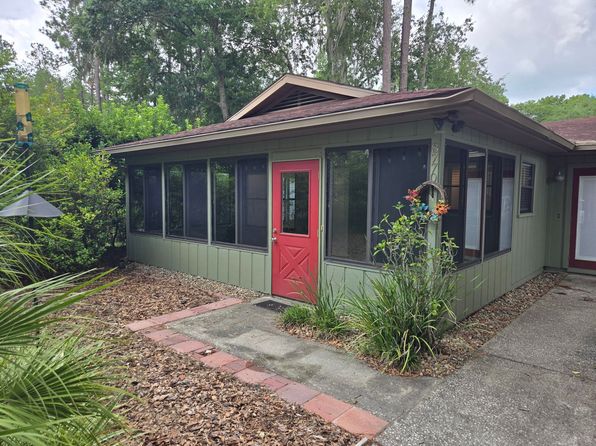 8770 NW 37th Cir