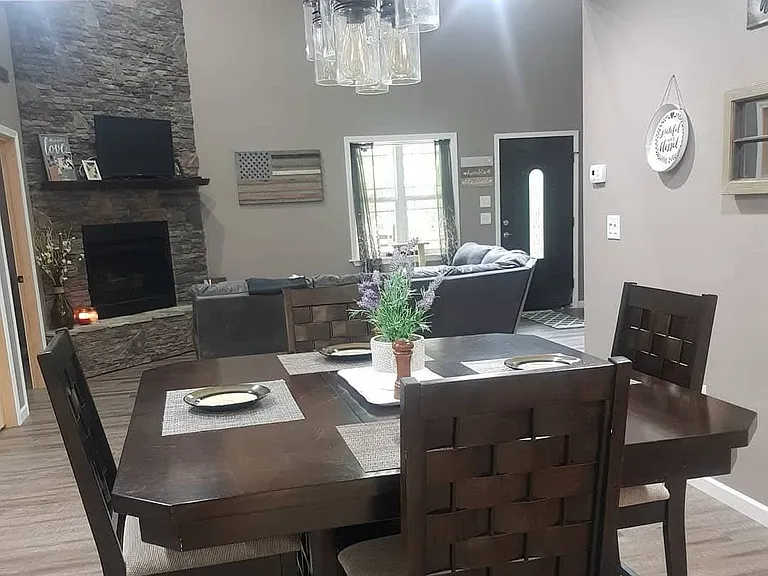 712 Bunker Hill Rd — Photo 8
