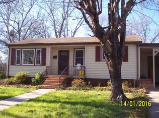 1104 S Johnson St, Gaffney, SC 29340