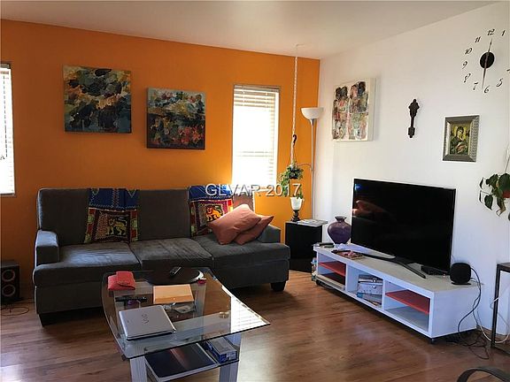 3rd image of 5478 Dungaree St