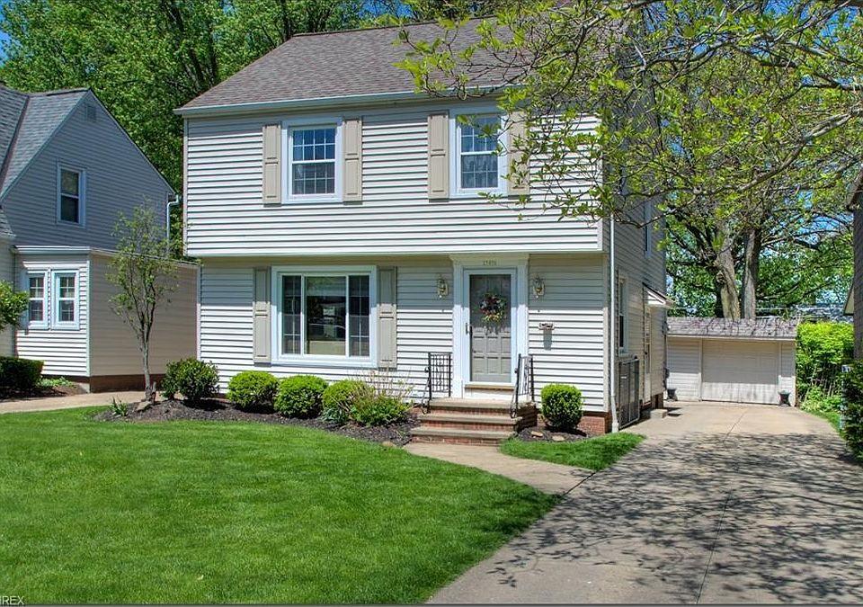 1st image of 21416 Eastwood Ave