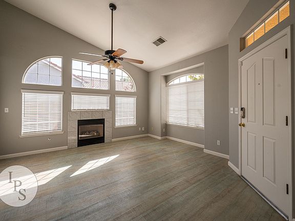 4th image of 753 Applegate Ave