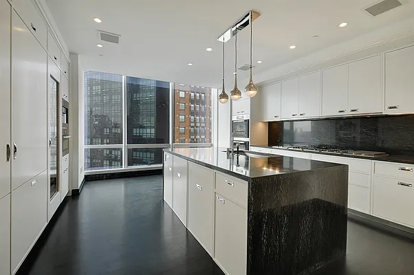 Sold by Corcoran | media 28