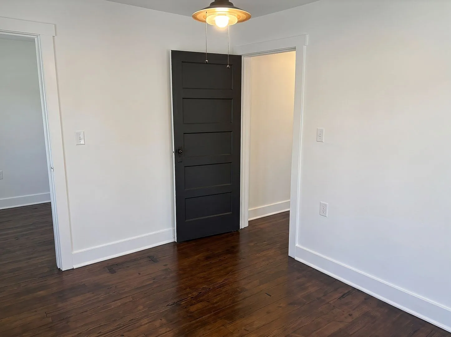 Newly Renovated 4-Bedroom Home Housing Vouchers Accepted! — Photo 3