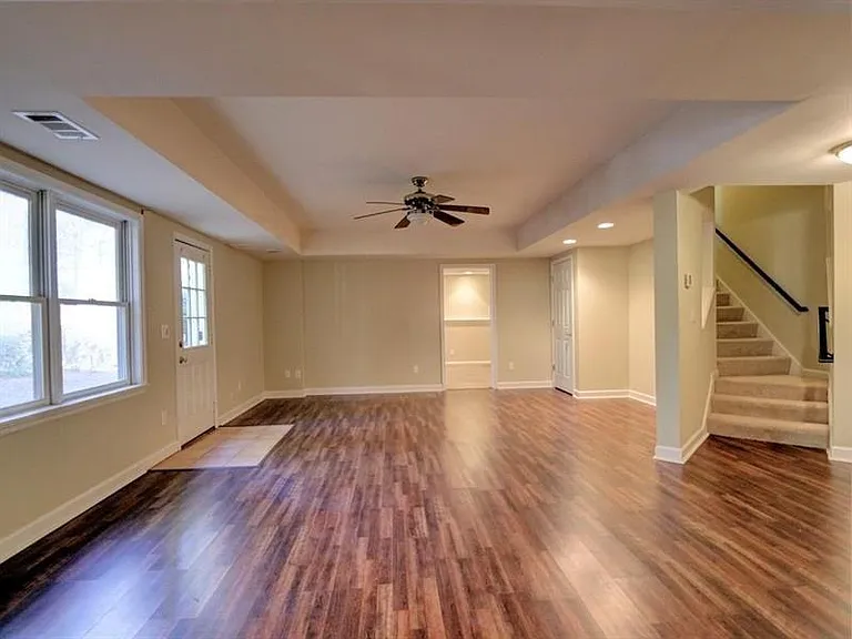 515 Mellbrook Ln — Photo 41