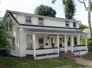 28 Collier St, Southbridge, MA 01550