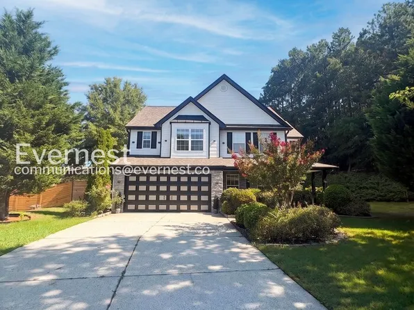 849 Creek Cove Way, Loganville, GA 30052