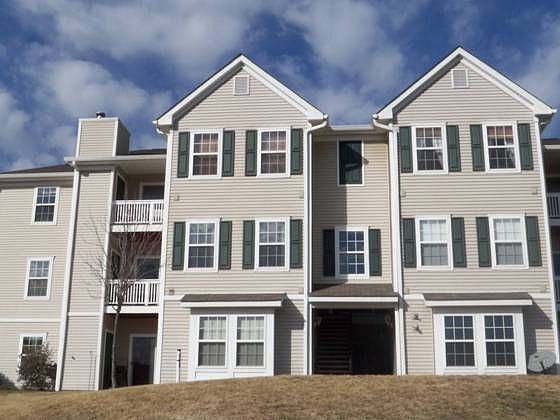 2nd image of 1210 Lenox Oval
