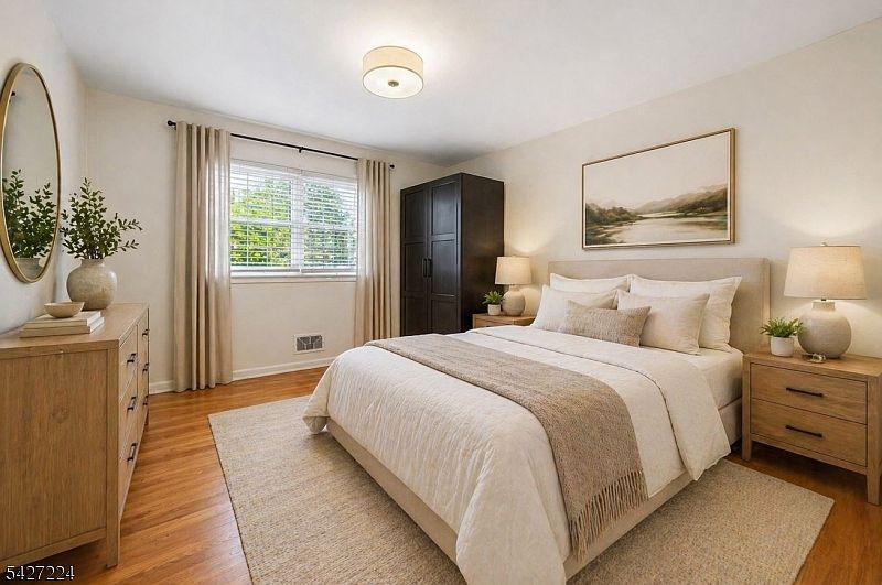 188 Kerrigan Blvd, Newark, NJ 07106 | MLS #4023308 | Zillow