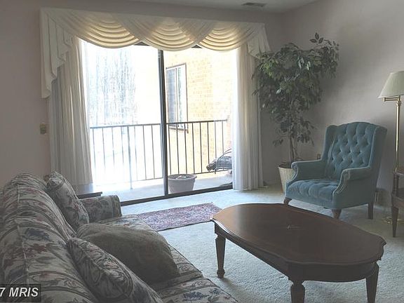 5th image of 15316 Pine Orchard Dr Unit 82-2F
