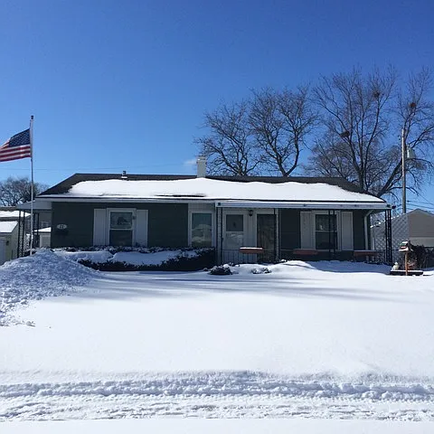 11 McCabe Dr photo 1