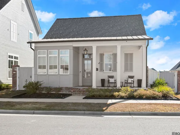 1702 Rue De Grand, Baton Rouge, LA 70808