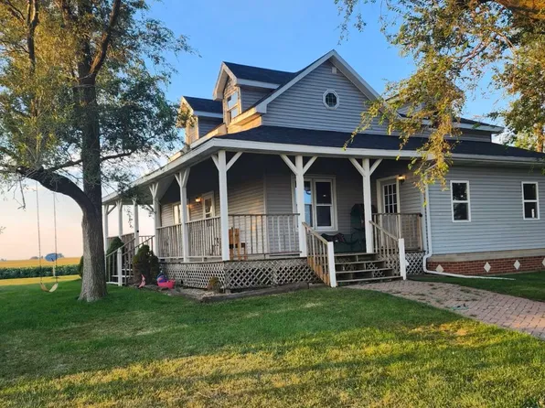 994 N 500th Rd E, Sibley, IL 61773