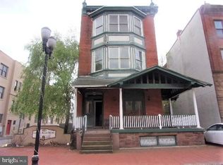 210 Cooper St, Camden, NJ 08102