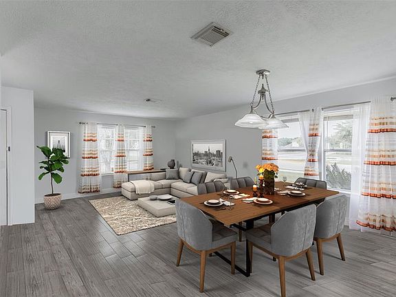 5th image of 7103 Chickory Woods Ln