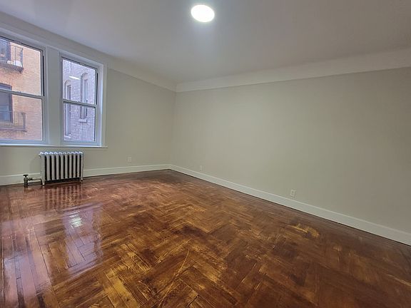 3rd image of 4125 44th St APT B5