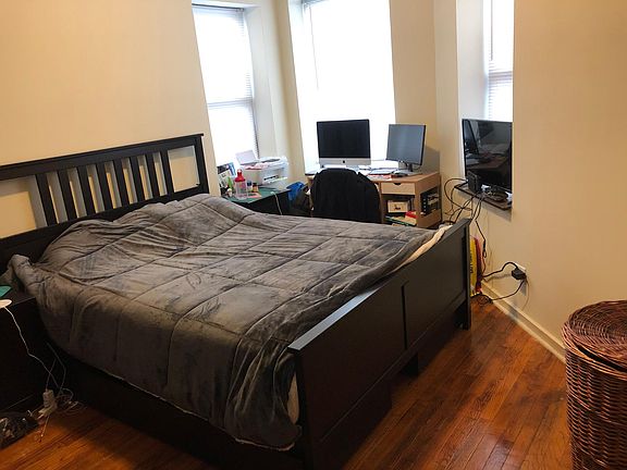 2nd image of 1848 N Winnebago Ave APT 3R