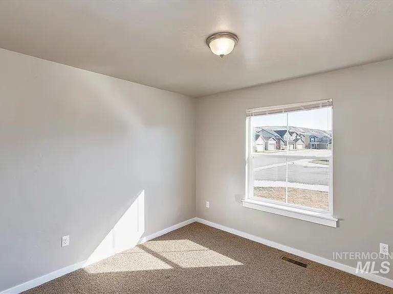 7803 N Hole In One Pl — Photo 8