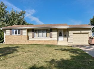 1607 S 2nd St, Marshalltown, IA 50158