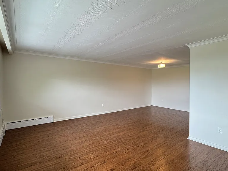 242 Wilmington Ave #3 — Photo 5