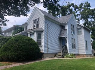 924 Drake St #1, Madison, WI 53715