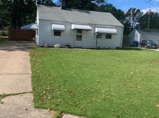 4084 Gregus Ave E, Lorain, OH 44055