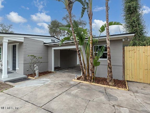 3rd image of 5317 OAK FOREST Drive