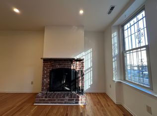 1512 Lombard St #1F, Philadelphia, PA 19146