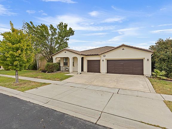 3rd image of 4045 Huston Way
