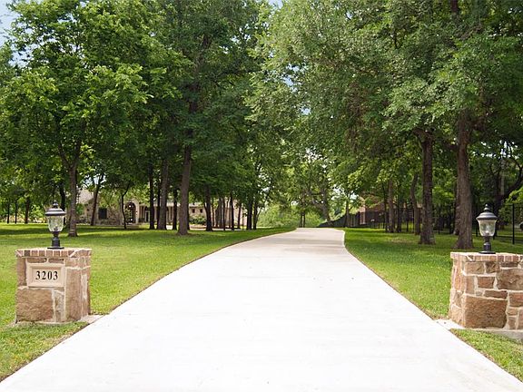 2nd image of 3203 Wellspring Lake Dr