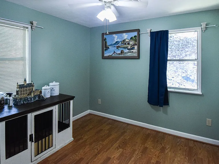 555 Shady Acres Dr — Photo 31