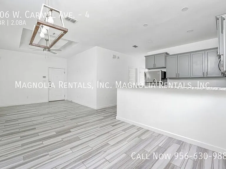 806 W Carmel Ave #4 — Photo 5