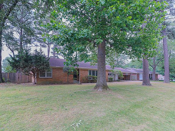 2nd image of 629 Melody Ln
