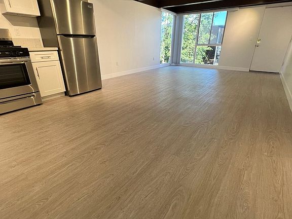 3rd image of 393 Park Ave #12