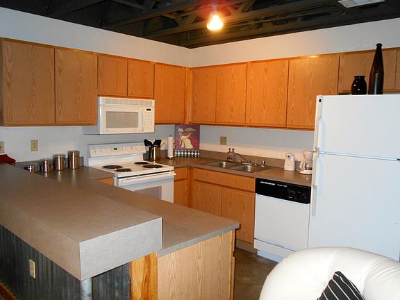 4th image of 1911 S 8th St APT 102