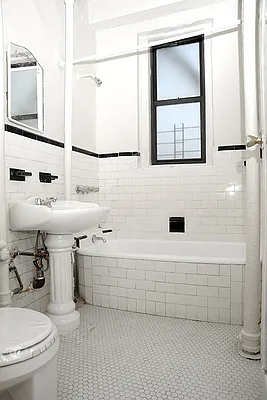 Rented by Manhattan Modern | media 16