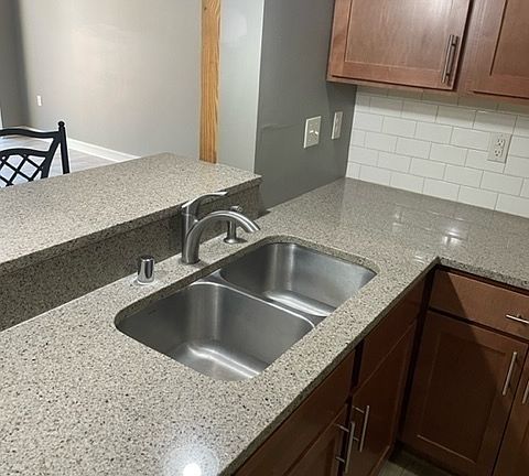 4th image of 260 South St #204